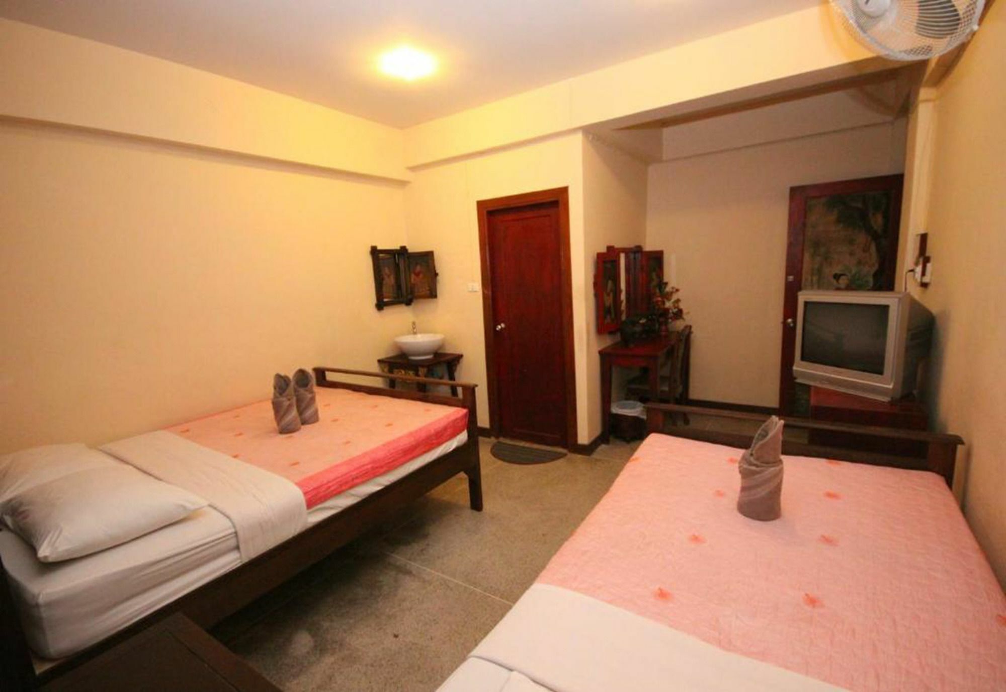 S.K. House 1 Hotel Chiang Mai Luaran gambar